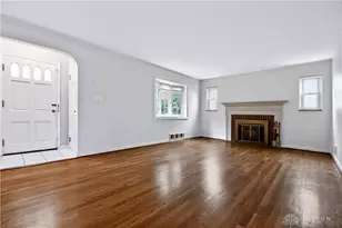 212 Dell Park Ave, Oakwood, OH 45419 - Photo 5