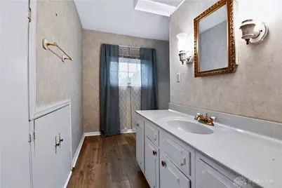 212 Dell Park Avenue, Oakwood, OH 45419 - Photo 23
