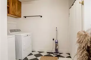 808 W Greene St, Piqua, OH 45356 - Photo 17