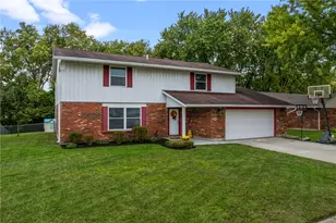7341 Rustic Woods Dr, Dayton, OH 45424 - Photo 3