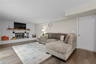 7341 Rustic Woods Dr, Dayton, OH 45424 - Photo 19