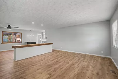 1167 Park Forest Drive, Vandalia, OH 45377 - Photo 9