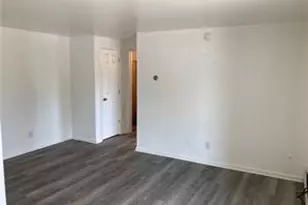 911 N Gettysburg Ave, Dayton, OH 45417 - Photo 5
