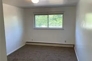 911 N Gettysburg Ave, Dayton, OH 45417 - Photo 9