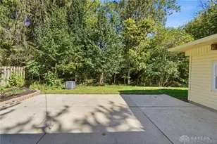 2427 Portage Path, Bellbrook, OH 45305 - Photo 75
