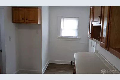 1044 Highridge Avenue, Dayton, OH 45420 - Photo 7