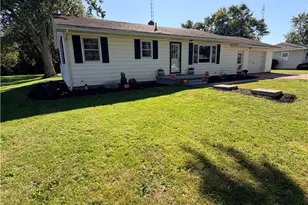 5449 Naomi Dr, Greenville Twp, OH 45331 - Photo 3