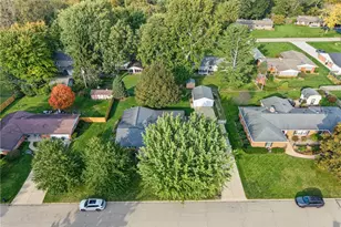 1136 Neeld Dr, Xenia Twp, OH 45385 - Photo 9