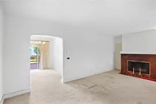 8309 Inwood Ave, Dayton, OH 45415 - Photo 9