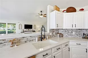 6528 Marino Ln, Dayton, OH 45424 - Photo 13