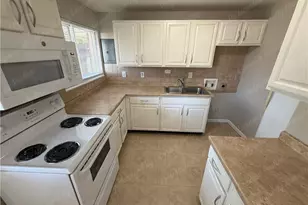 5678 Tomberg St, Dayton, OH 45424 - Photo 11