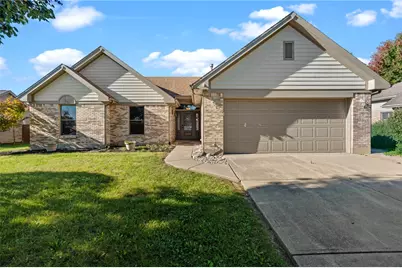 6854 Sun Ridge Drive, Waynesville, OH 45068 - Photo 1