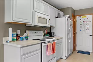 6854 Sun Ridge Dr, Waynesville, OH 45068 - Photo 9
