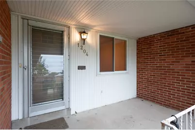 1204 Chateau Drive, Kettering, OH 45429 - Photo 3