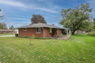 1204 Chateau Dr, Kettering, OH 45429 - Photo 27