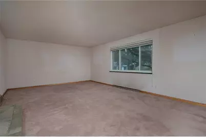 1204 Chateau Drive, Kettering, OH 45429 - Photo 5