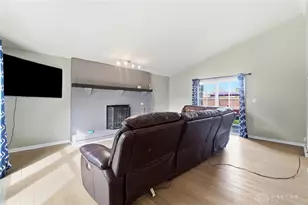 4410 Springdawn Dr, Trotwood, OH 45426 - Photo 9