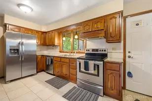 9305 Wildcat Rd, Tipp City, OH 45371 - Photo 11