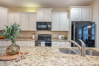 2795 Silver Maple Lane, Beavercreek, OH 45431 - Photo 3