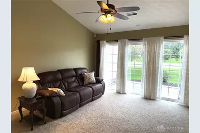 4000 Twin Lakes Circle, Englewood, OH 45315 - Photo 15