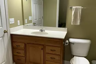 4000 Twin Lakes Cir, Englewood, OH 45315 - Photo 39