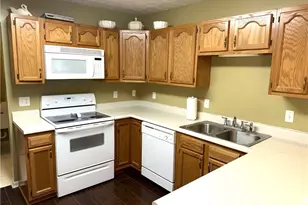 4000 Twin Lakes Cir, Englewood, OH 45315 - Photo 25