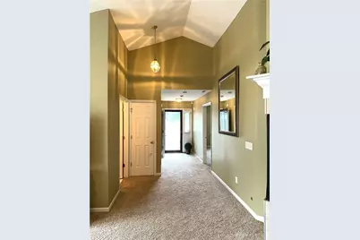 4000 Twin Lakes Circle, Englewood, OH 45315 - Photo 11