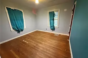 127 S Delmar Ave, Dayton, OH 45403 - Photo 7