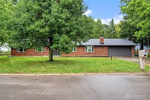 5705 Allen Park Dr, Tipp City, OH 45371 - Photo 3