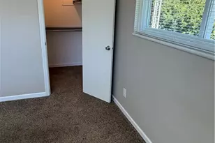 7701 Sebring Dr, Huber Heights, OH 45424 - Photo 11