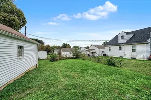 1742 S Smithville Rd, Dayton, OH 45410 - Photo 35