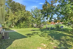 421 Wilson Park Dr, Dayton, OH 45449 - Photo 27