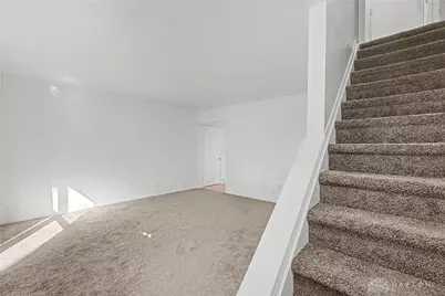 2517 Foxchase Court, Troy, OH 45373 - Photo 9