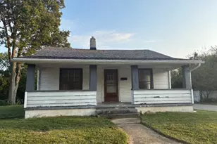 2302 Coronette Ave, Dayton, OH 45414 - Photo 1
