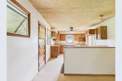 551 Meadow Lane, Troy, OH 45373 - Photo 7