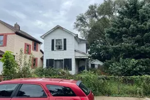 320 Alaska St, Dayton, OH 45404 - Photo 1