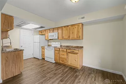 1442 Sanzon Drive, Fairborn, OH 45324 - Photo 17
