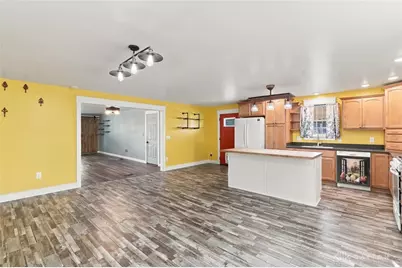562 Hathaway Trail, Tipp City, OH 45371 - Photo 7
