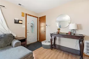 321 Mumford Dr, Troy, OH 45373 - Photo 5