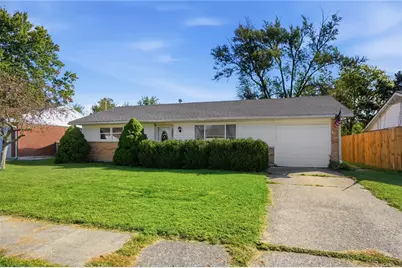 321 Mumford Drive, Troy, OH 45373 - Photo 3