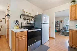 321 Mumford Dr, Troy, OH 45373 - Photo 13