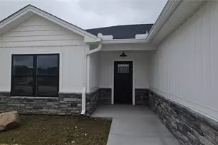 211 Cobblestone Trl, Eaton, OH 45320 - Photo 3