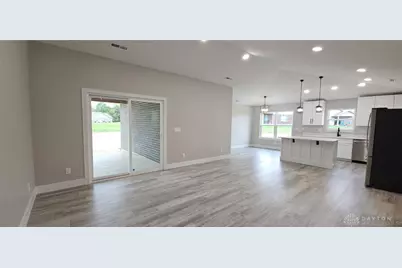 211 Cobblestone Trail, Eaton, OH 45320 - Photo 7