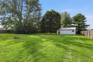 247 West Dr, Bethel Twp, OH 45504 - Photo 33