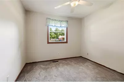 247 West Drive, Bethel Twp, OH 45504 - Photo 25