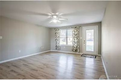2 Apache Court, Tipp City, OH 45371 - Photo 5