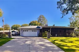 3859 Fernwald Dr, Beavercreek, OH 45440 - Photo 1
