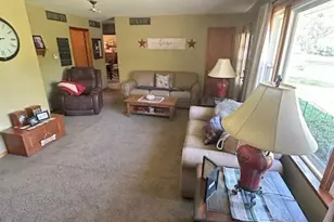 388 Miami St, Troy, OH 45373 - Photo 3