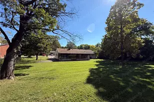 1927 N Central Dr, Beavercreek, OH 45432 - Photo 35