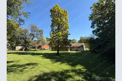 1927 N Central Drive, Beavercreek, OH 45432 - Photo 33